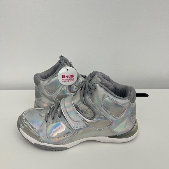 Ryka Women's Tenacious Patent Silver Iridescent Comfort
Training Sneakers - Picture 11 of 16